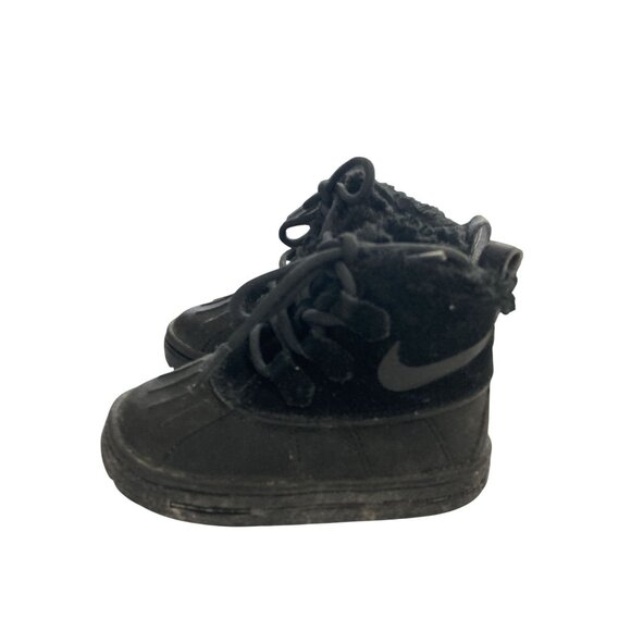 Nike 859427 Woodside Chukka Toddler Boys Size 6C Black Fur Lined Boots shoes - Picture 2 of 7
